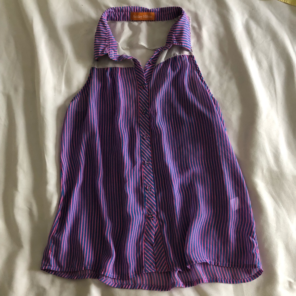 Ashley Hilton Sleeveless button down